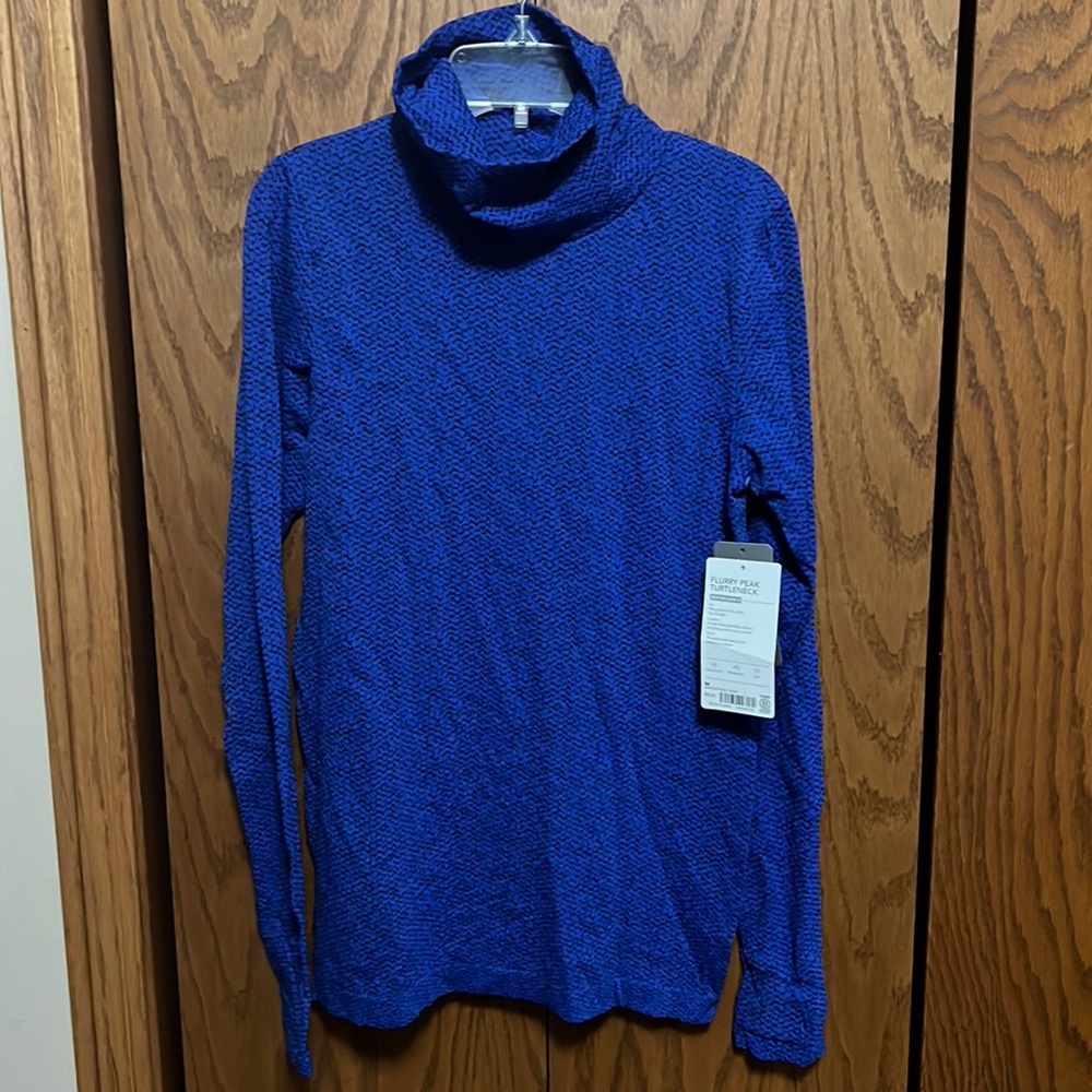 Athleta Flurry Peak Turtleneck